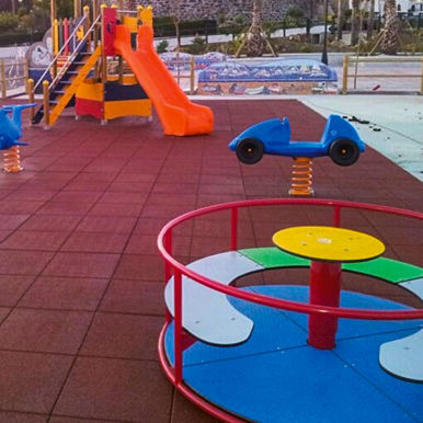 Area fitness per esterni per parco giochi - Maderas Menur - per spazi pubblici / da esterno / su misura