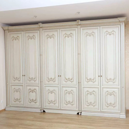 Armadio tradizionale - IN WOOD LLC - in legno / con ante battenti / con porta scorrevole