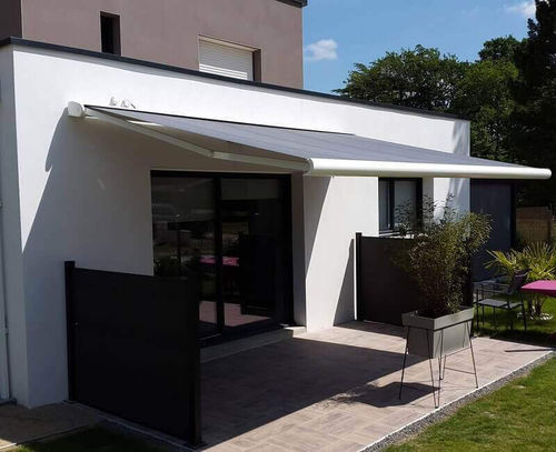 Tenda da sole a cassonetto - 131 - USINE-ONLINE - a motore / contract / per terrazza