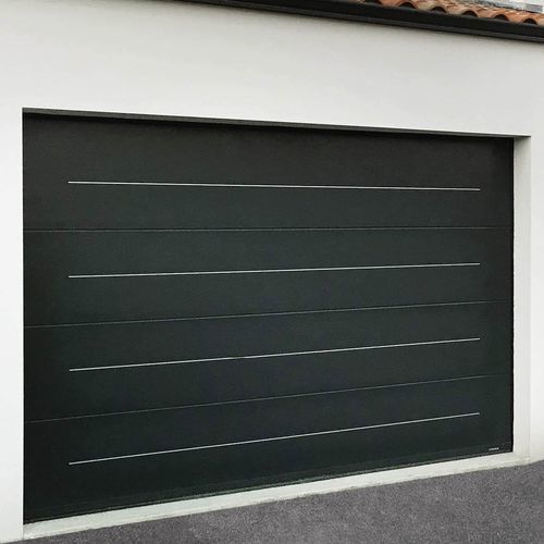 Porta sezionale per garage - VILLA - USINE-ONLINE - in acciaio / in schiuma di poliuretano / automatica