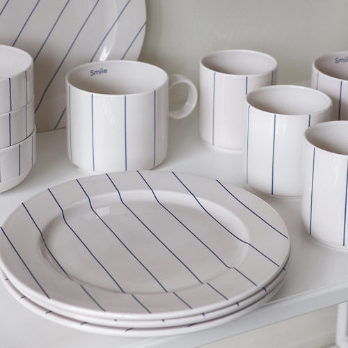 Piatto piatto - Pyjamas - DESIGN LETTERS ApS - rotondo / in porcellana / a righe