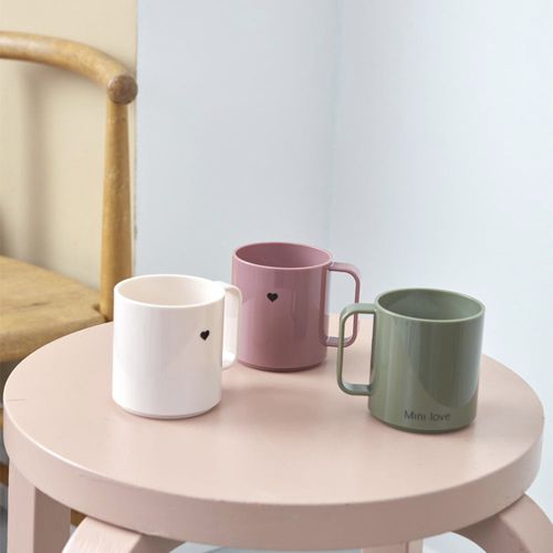Tazza in plastica - Mini Love - DESIGN LETTERS ApS