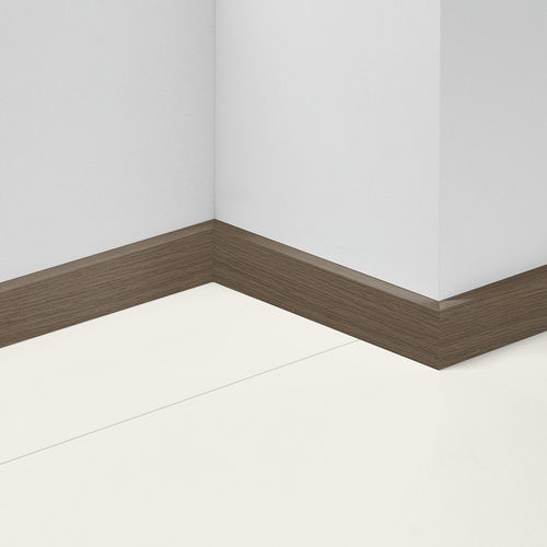 Battiscopa marrone - OAK D147  - PARADOR - in legno / con modanature / per circuito elettrico