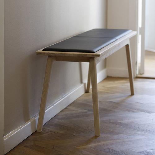 Panca contemporanea - Elegance  - BERNSTORFFSMINDE - in frassino / in pelle / senza schienale