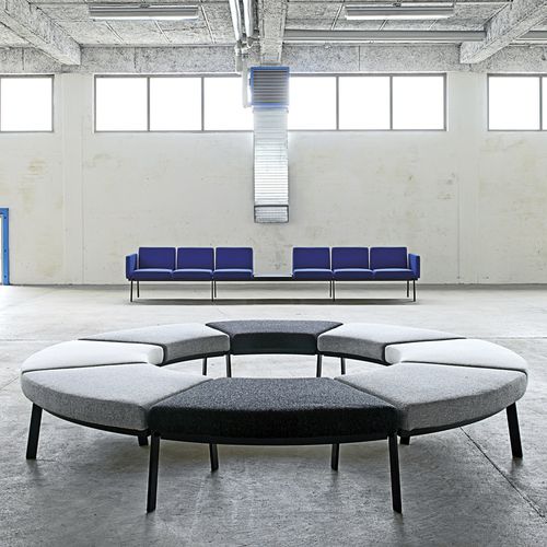 Divanetto imbottito modulare - System 2100 - BERNSTORFFSMINDE - contemporaneo / in tessuto / con supporto in metallo