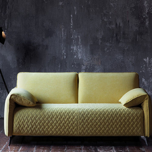 Divano letto - EXTRO - CONFORPLUS - contemporaneo / in tessuto / con braccioli