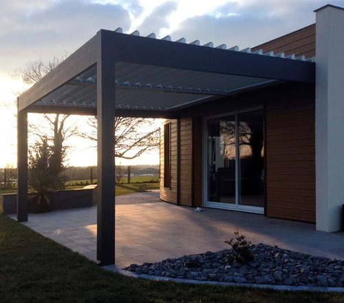 Pergola autoportante - Groupe AJ2R (JERREL / LI-SU DES TEMPS / ASPIC) - addossata / sospesa / in alluminio