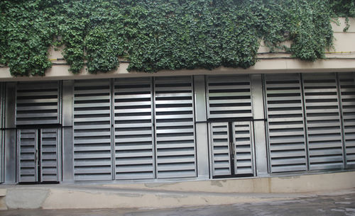Barriera antirumore con pannelli modulari - Reduction  - SEPA ALUMINYUM A.S. - prefabbricata / in metallo / per edifici