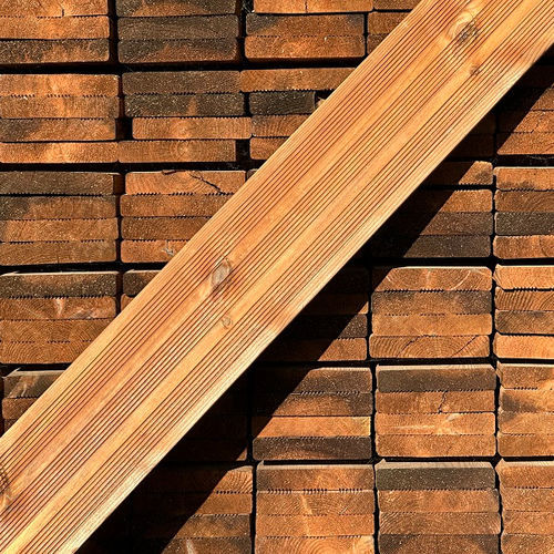 Listone per esterno in legno - GROUPE MINOT - con scanalature / antiscivolo / contract