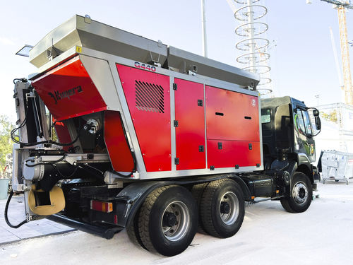 Camion betoniera gravimetrico - G440 - Kimera srl - diesel / per calcestruzzo