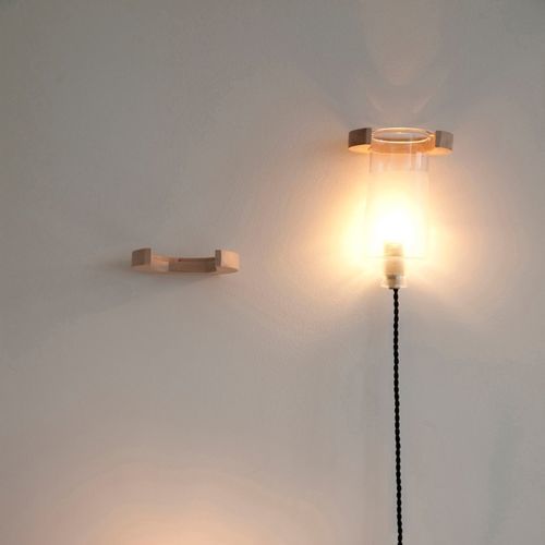 Lampada portatile - CHIME - Violaine d'Harcourt - in vetro sabbiato / in legno / in faggio