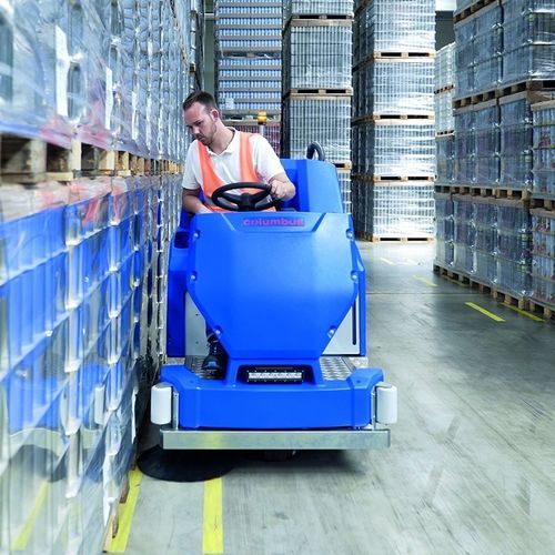 Pulitrice uomo a bordo - ARA 100|BM 200 - Columbus Reinigungsmachinen - a batteria