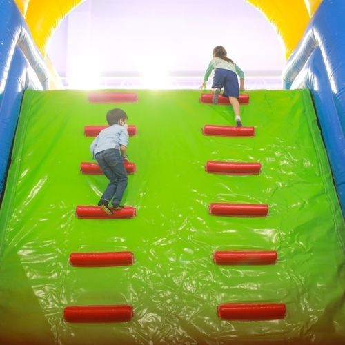 Parete d'arrampicata gonfiabile - SPI Global Play - fissa / per edifici pubblici / da interno