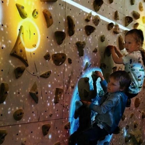 Parete d'arrampicata digitale - SPI Global Play - fissa / interattiva / LED