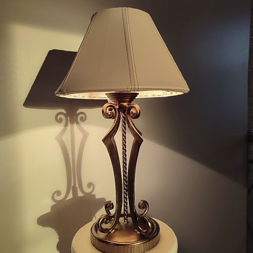 Lampada da tavolo - Sao Paulo 04 - DelightLamps - in metallo / in pelle / classica