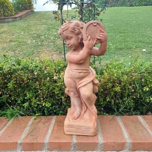 Scultura in terracotta - Putto Musicante con Tamburello - cestenoli srl - da esterno / fatta a mano / da giardino