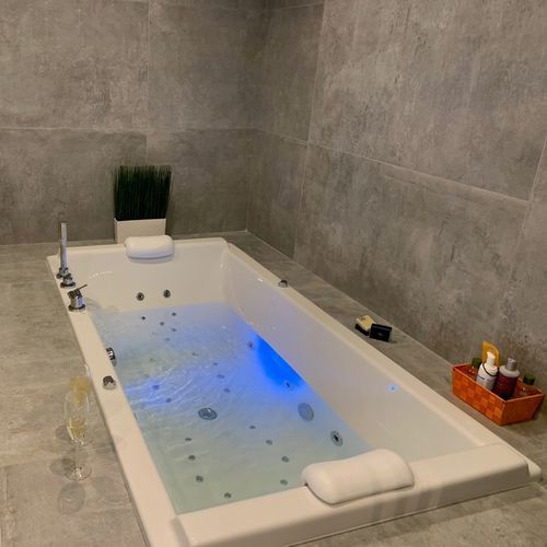 Vasca da bagno ad isola - TWICE - Preti - ad uso professionale / in acrilico / contemporanea