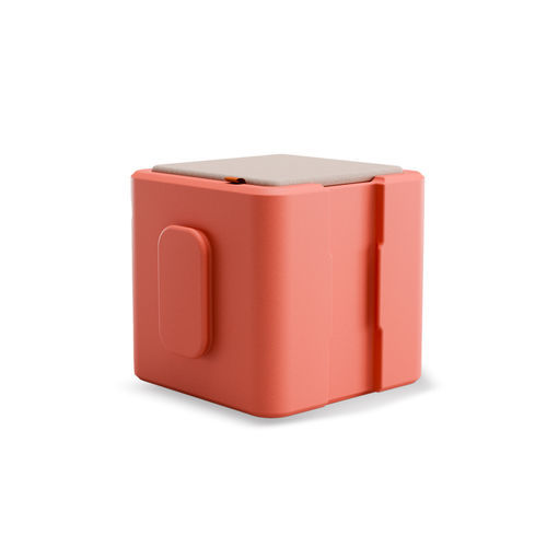 Pouf contemporaneo - Pie - Mirplay Objektmöbel - in legno / in polietilene ad alta densità HDPE / quadrato