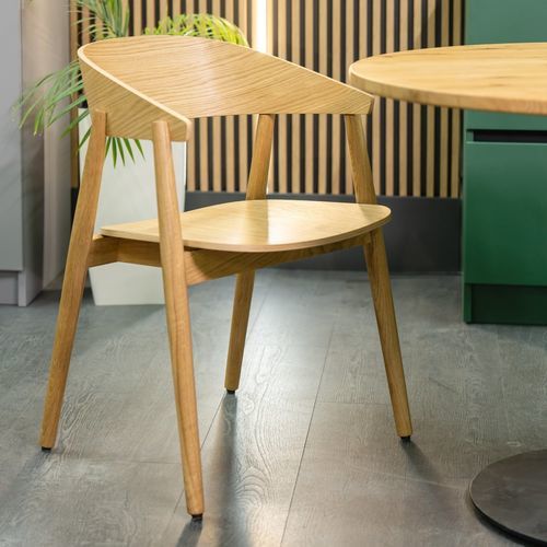 Sedia moderna - CHESTER - Meubles des Carpates - da interno / da sala / in rovere