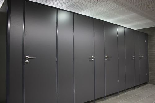 Parete divisoria per bagni in HPL - LTT 24 - Eltete Oy - in laminato ad alta pressione