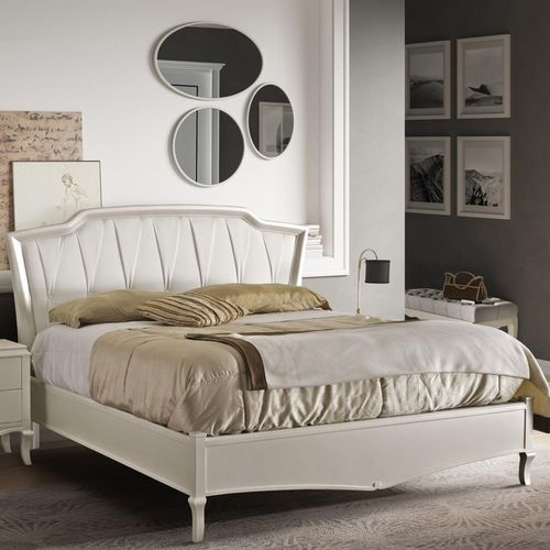 Letto matrimoniale - Mariposa - benedetti MOBILI - classico / con testiera imbottita / in tessuto