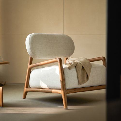 Poltrona contemporanea - ROMANE - Tikamoon - in tessuto / in legno / imbottita