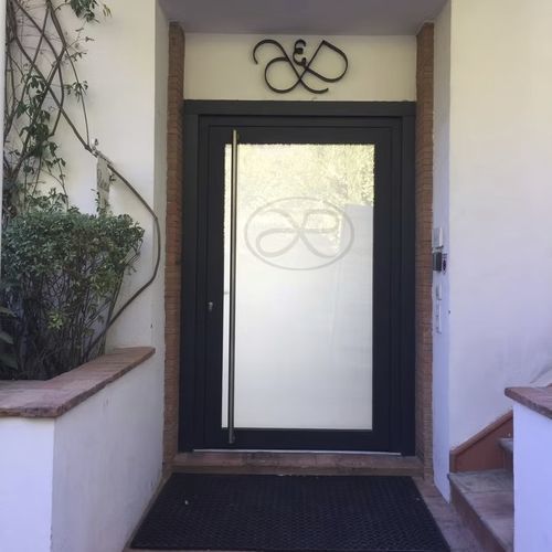 Porta d'ingresso - Infiniglass - in vetro / scorrevole / battente
