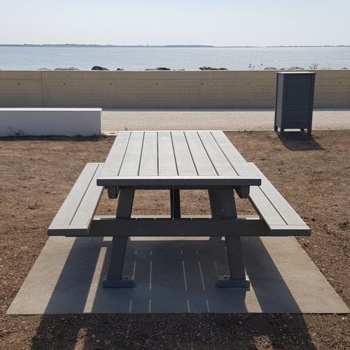 Tavolo da picnic contemporaneo - VINCI - Urban'Ex - in materiale riciclato / rettangolare / 100% riciclato