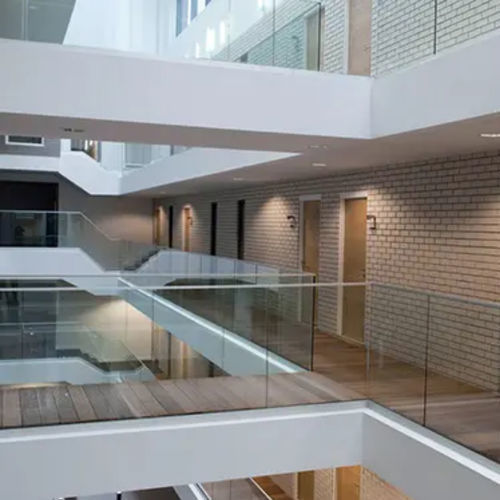 Ringhiera in vetro - DEFENDER series  - Saint Gobain Glass France - a pannello / da esterno / per esterno