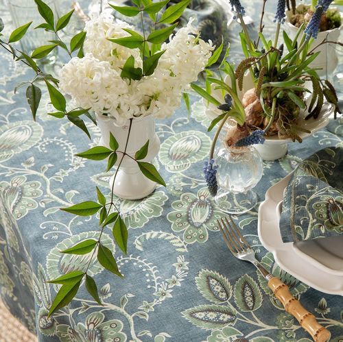 Tovaglia in tessuto - POMEGRANATE GARDEN - CHELSEA TEXTILES - in lino / contract