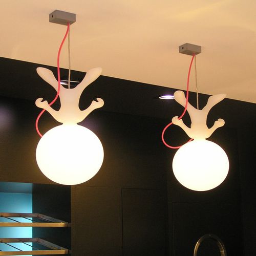 Lampada a sospensione - SPACEWALKER - DARK AT NIGHT NV - in polietilene / in metallo / design originale