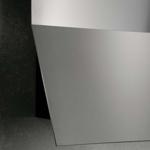 Cappa a muro - ICON: RAMP - ERNESTOMEDA - con illuminazione integrata