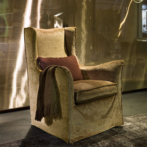 Poltrona contemporanea - BEVERLY - VILLEVENETE BY GATTI - in tessuto / in legno / con cuscino rimovibile