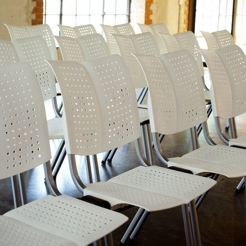 Sedia da conferenza contemporanea - CONVENTIO WING 9811 - HÅG - da interno / in plastica / con supporto in alluminio