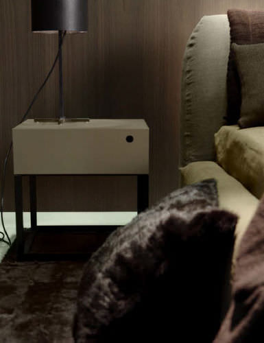 Comodino contemporaneo - ARABESQUE | LAQUERED - IVANO REDAELLI - in MDF / rettangolare / con cassetti