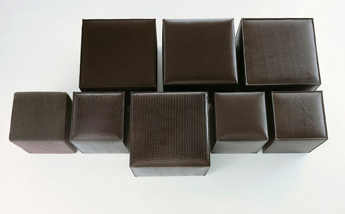 Pouf contemporaneo - XS and XL - IVANO REDAELLI - in pelle / sfoderabile / modulare