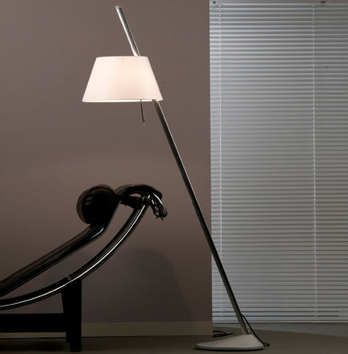 Lampada da terra - SINCLINA - METALARTE - in alluminio estruso / design originale / con cavo
