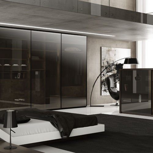 Armadio contemporaneo - FORO REFLEX - MUEBLES DOCA - in legno / in vetro / a porte scorrevoli