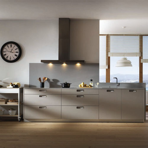 Cucina contemporanea - SEDA  - SANTOS - in laminato / con maniglia integrata / grigia