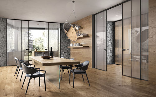 Porta da interno - G-Like with Strip Glass - GIDEA - in vetro / scorrevole / vetrata