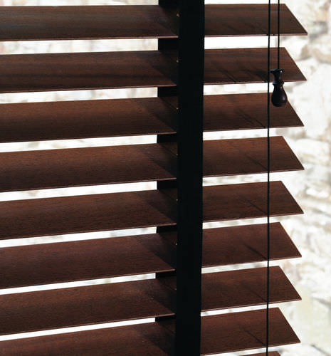 Tenda avvolgibile veneziana - AMISHADE : TRADITION - AMI A. LENGLART - per finestra / in legno / con azionamento a catenella