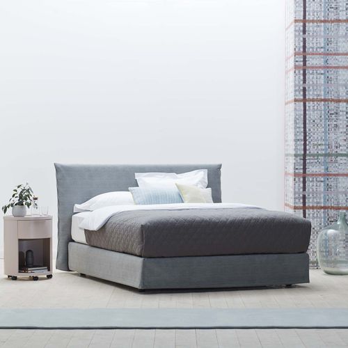 Letto matrimoniale - LOFT - SCHRAMM - contemporaneo / imbottito / con testiera