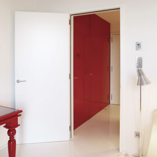 Porta da interno - FLAT - CARRE furniture - in legno / battente / senza vetri