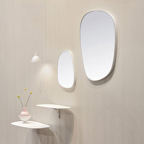 Specchio a muro - INSULA - Erik Jørgensen - contemporaneo / in alluminio laccato / bianco