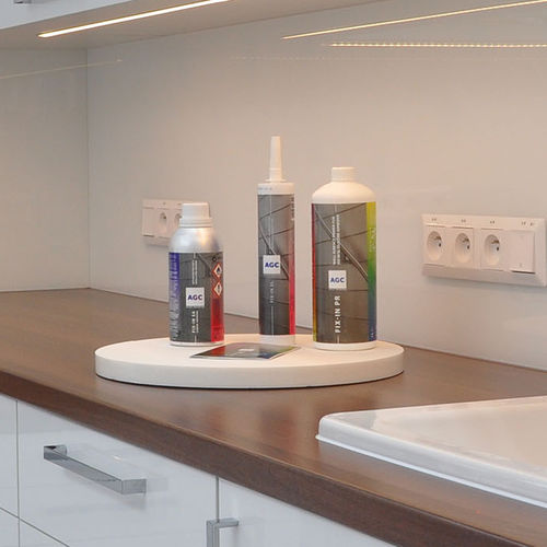Colla in pasta di fissaggio - FIX-IN - AGC Glass Europe - per facciate