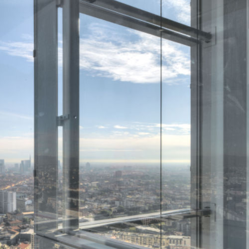 Pannello in vetro di sicurezza - IPLUS - AGC Glass Europe - isolante / a bassa emissività / di protezione solare