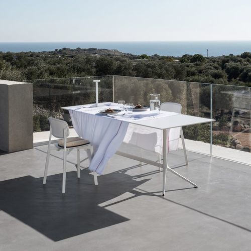 Tavolo da bistrot contemporaneo - ELEPHANT - Kristalia - in laminato / in Fenix NTM / con supporto in alluminio