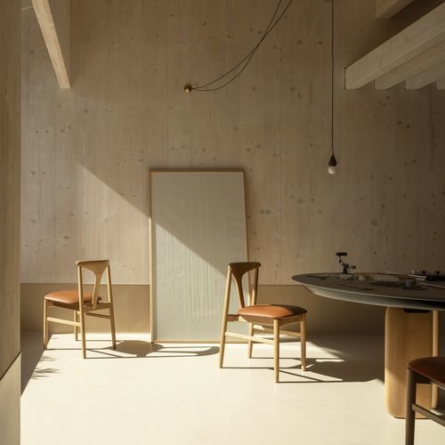 Sedia contemporanea - TONBO - Kristalia - da interno / in tessuto / in pelle