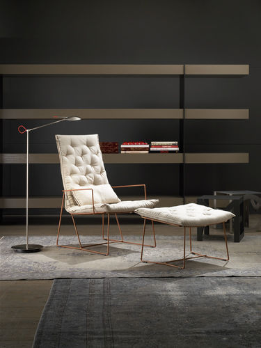 Poltrona contemporanea - SYRMA - CasaDesùs - in metallo / con poggiapiedi