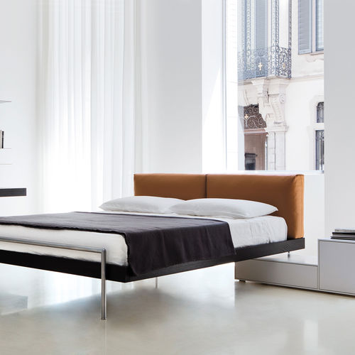 Letto matrimoniale - SHIN  - Porro - contemporaneo / con testiera imbottita / in frassino